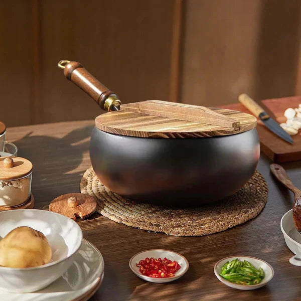 Cast iron pan – new generation hand-forged iron pan